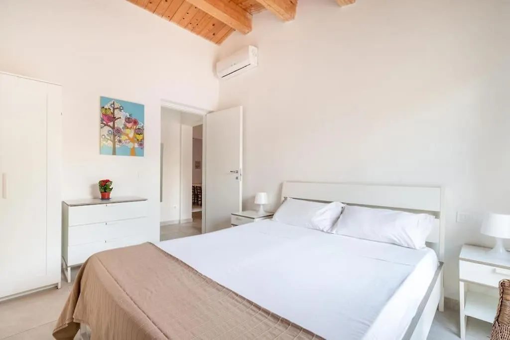 Villa Tuffetto Vista Mare Mozzafiato Piscina Privata-Tenuta Il Cavaliere D'Italia 노토 0*,
